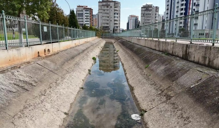 Toroslar Belediye Başkanı Yıldız: “DSİ’nin yapmadığı işi biz belediye olarak yapacağız”