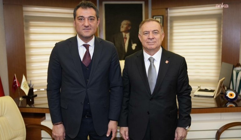 CHP’li Zeybek’ten Giresun Belediye Başkanı Köse’ye ziyaret