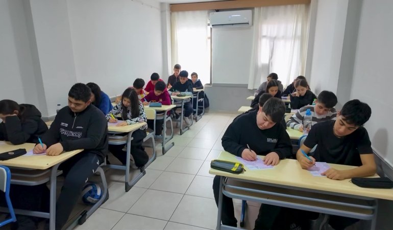 Mersinli öğrenciler, Eğitim ve Öğretimi Destekleme Kurs Merkezleri ile sınavlara hazırlanıyor