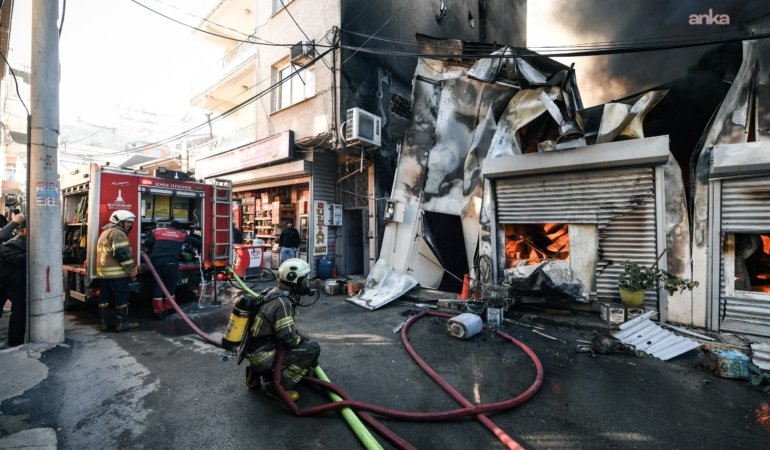 Buca’da bir iş yerinde çıkan yangın panik yarattı