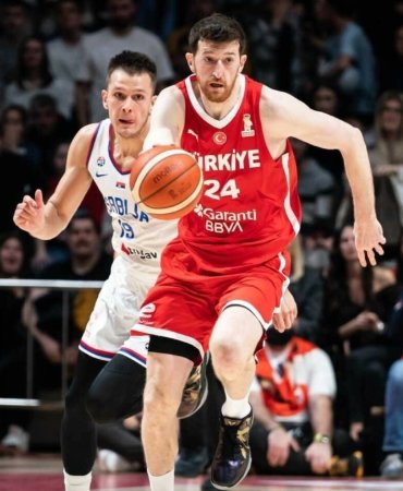 Türkiye A Erkek Milli Takımı, Sırbistan’ı 82-78 mağlup etti