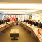 32b5b8a2d5042d411ba2c6ef7cfd76fc