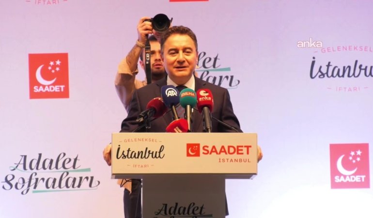Saadet Partisi’nin Geleneksel İstanbul İftarı… Ali Babacan: “Ülkemiz tekrar nefes alır, yeter ki yönetim anlayışımızın merkezine adaleti koyalım”