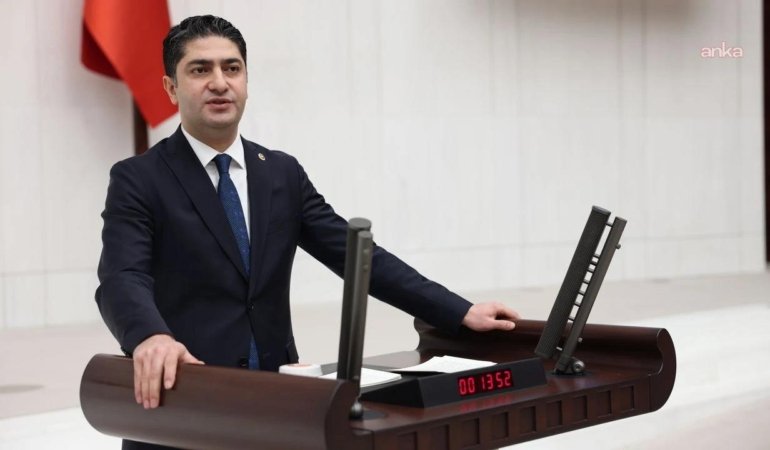 MHP’li Özdemir: “Türkiye iç cephesini tahkim ederek, dışarıda geniş bir alanda varlık gösterme imkanına kavuşuyor”