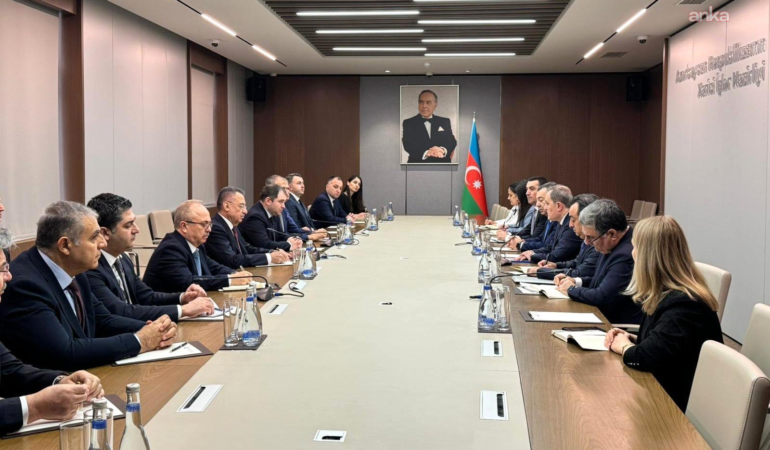 TBMM Dışişleri Komisyonu Başkanı Oktay: “Türkiye-Azerbaycan-Gürcistan Üçlü Toplantısı’nda bölgesel iş birliği ele alındı”