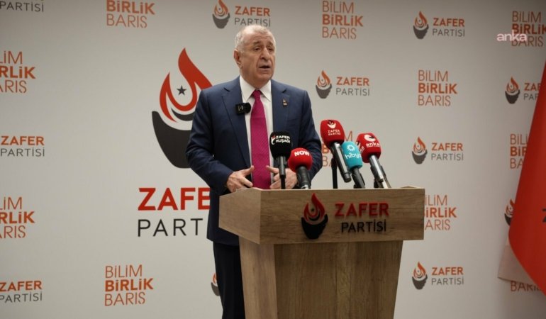 Ümit Özdağ, partisine bağış çağrısında bulundu: “Senin desteğinle varız ve seninle başaracağız”