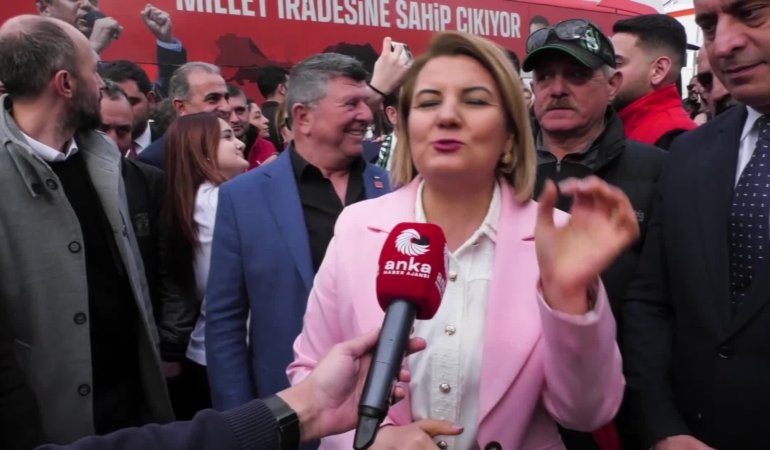 CHP’nin “Millet İradesine Sahip Çıkıyor” mitingi Kocaeli’de… İzmit Belediye Başkanı Hürriyet: “Bu enerji, bu inanmışlık, bu kararlılık ve bu istikrar bizi iktidara taşıyacak”
