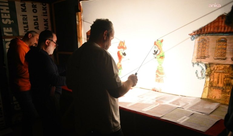 Giresun Belediyesi’nin ramazan etkinliklerinde çocuklar doyasıya eğleniyor