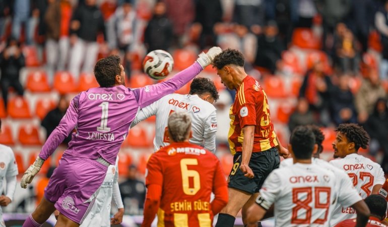 Zecorner Kayserispor- Hesap.com Antalyaspor: 1-0