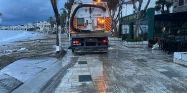 fb3e70b40576bafb2fa1d9e370ddb708